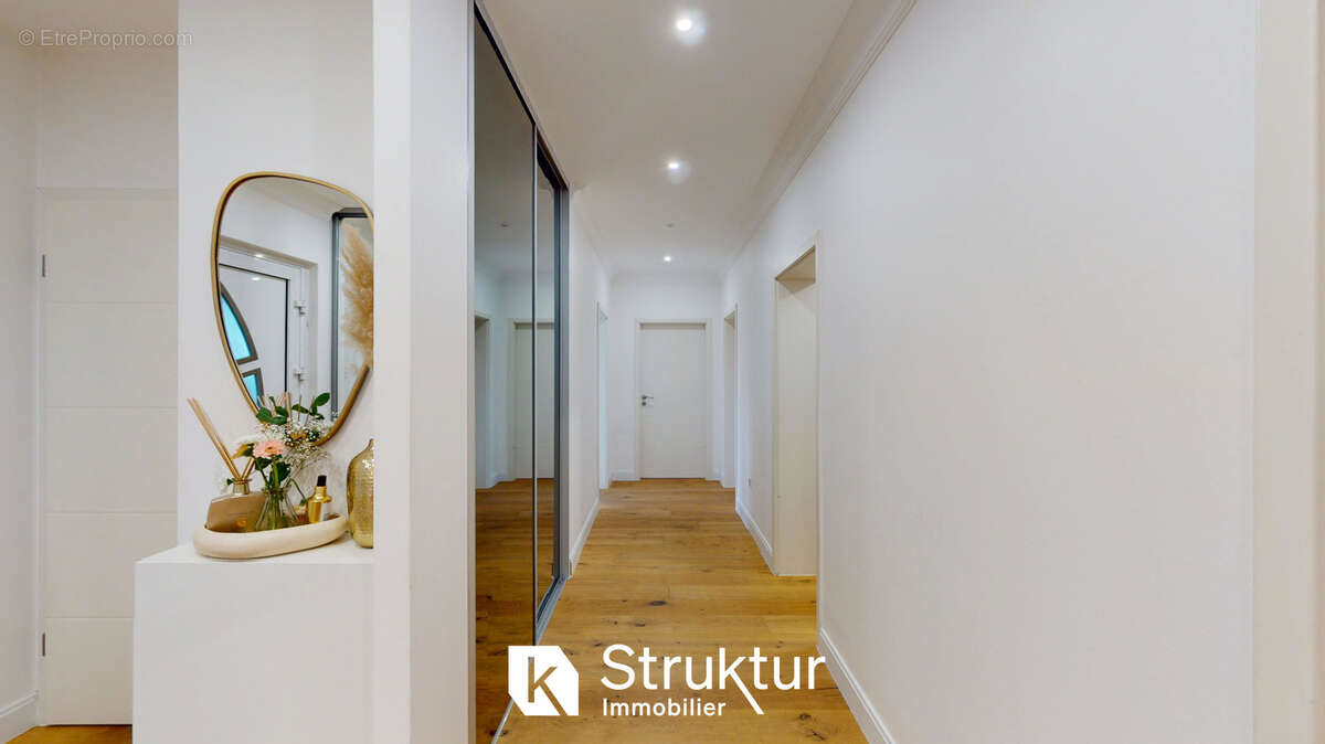 Appartement à SEREMANGE-ERZANGE