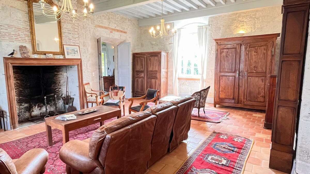Un art de vivre à la Française - Demeure de Famille ou Chambres d'hôtes - photo 9