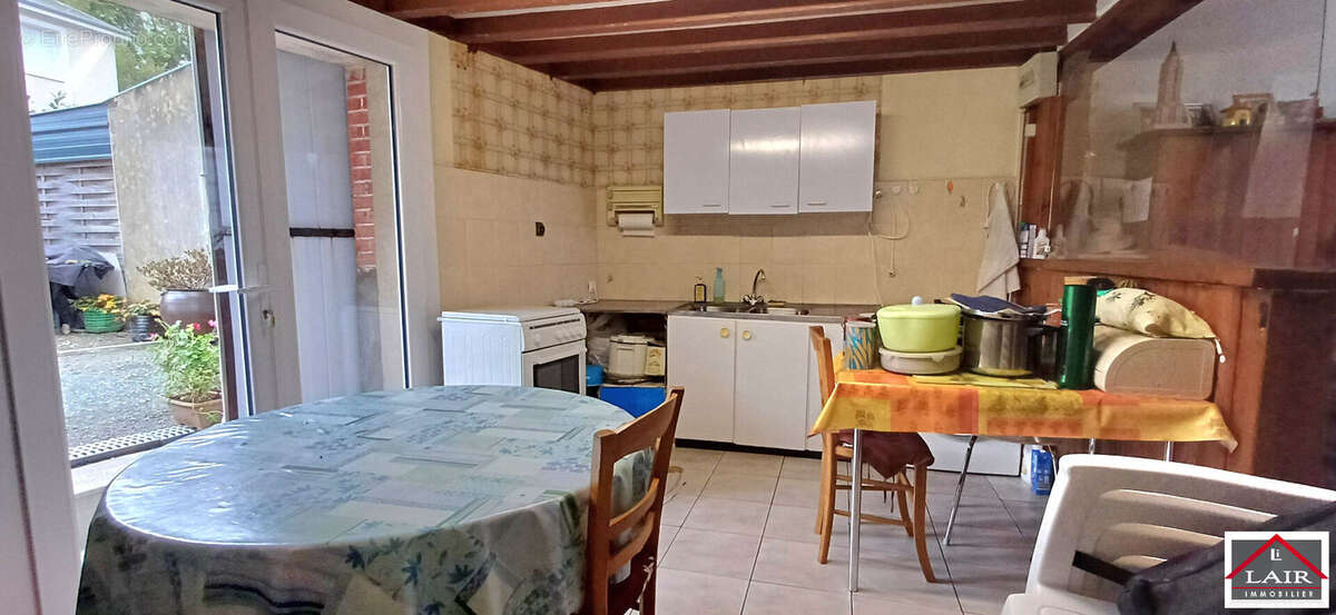 Maison à VILLAINES-LA-JUHEL