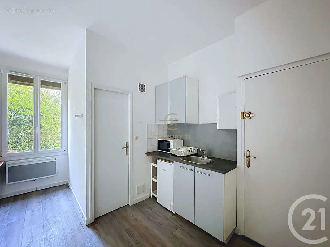 Appartement 17 m² à Lyon-8e  - photo 4