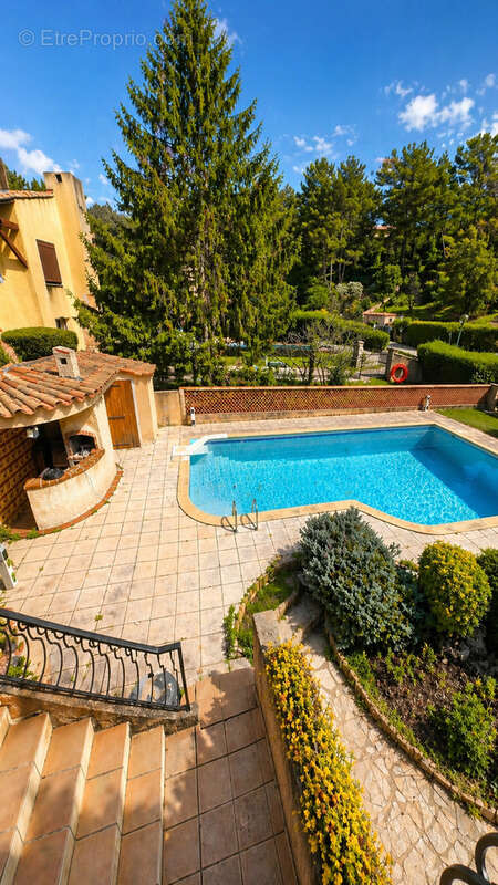 Maison à AUBAGNE