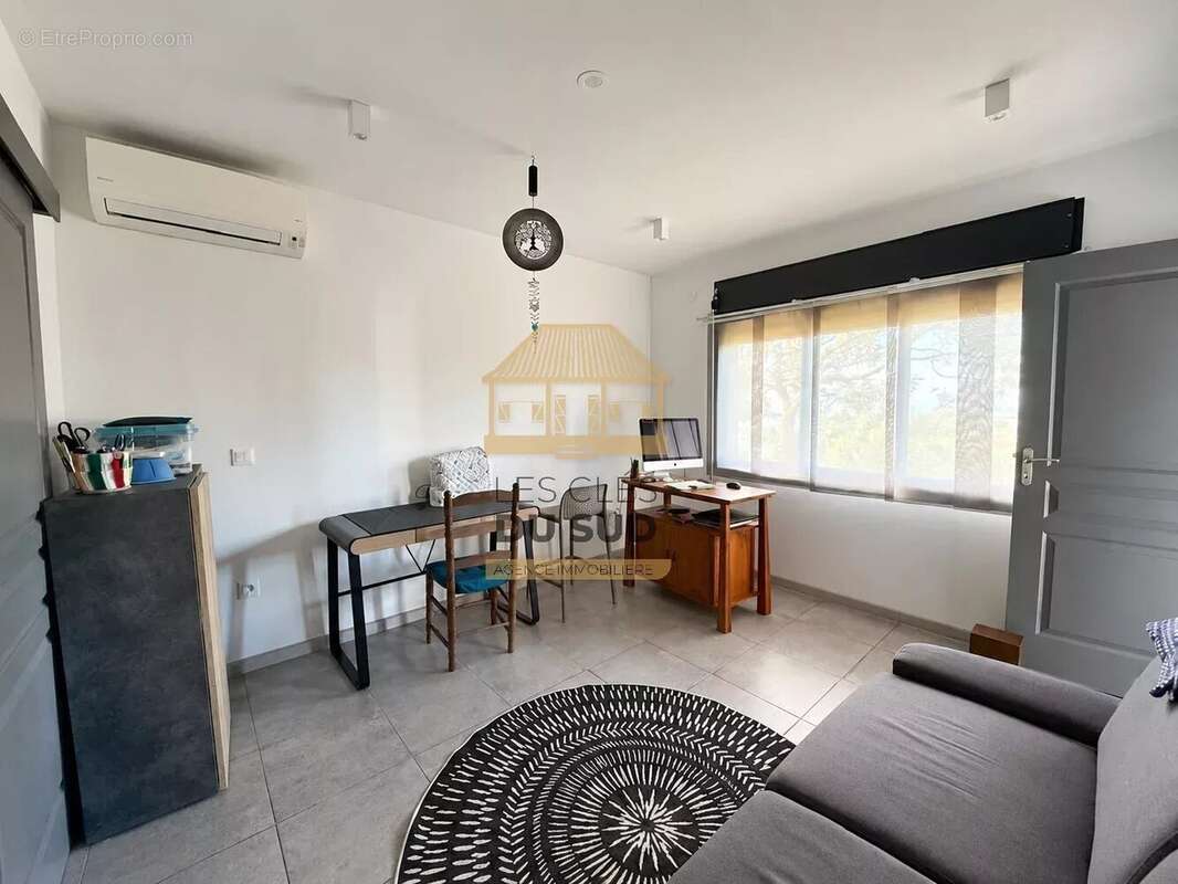 À vendre - villa de type t3 de 102,68m² environ -saint-joseph- 329 000€ - photo 6
