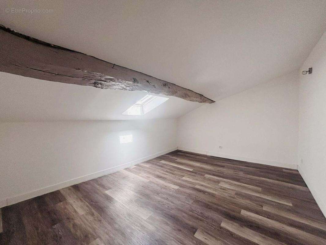 Appartement à REVEL