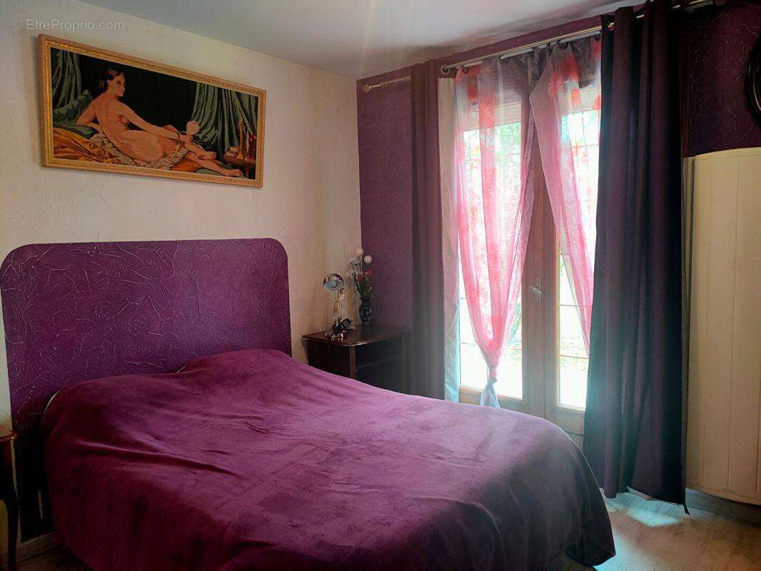 Maison Sainte Eulalie 9 pièce(s) 200 m2 - photo 17