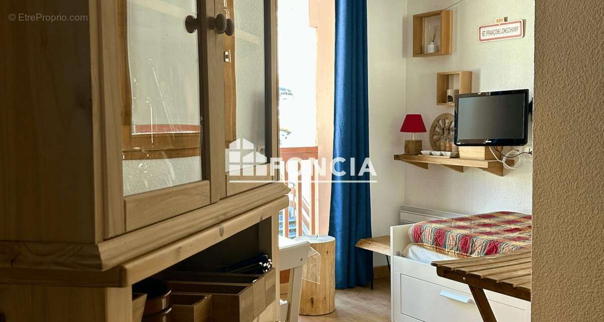 Appartement à SAINT-FRANCOIS-LONGCHAMP