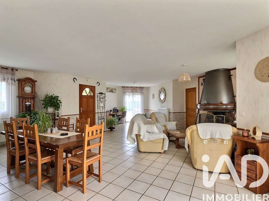 Photo 4 - Maison à SALLES