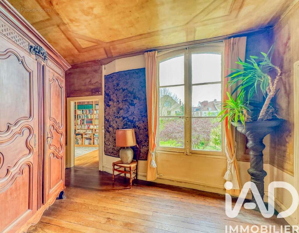 Photo 8 - Maison à COMPIEGNE