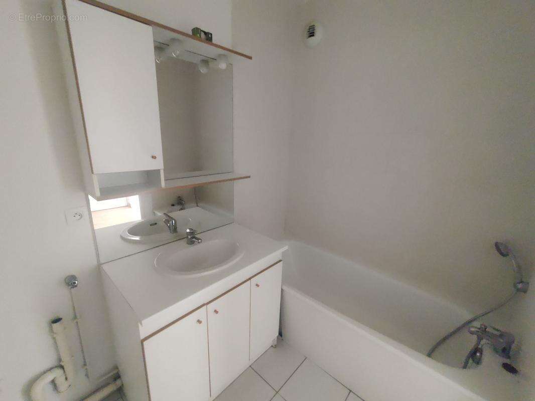 Appartement à LE PETIT-QUEVILLY