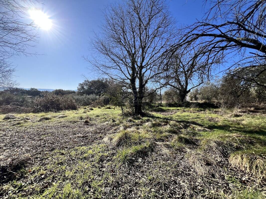 Terrain à GORDES