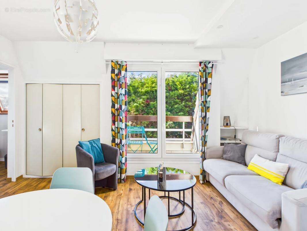 Appartement à SAINT-AUBIN-SUR-MER