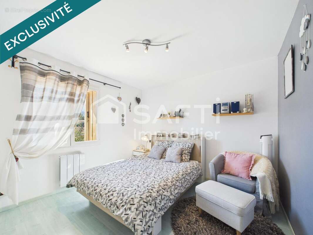 Maison 190 m² à Saint-Aubin-De-Medoc  - photo 7