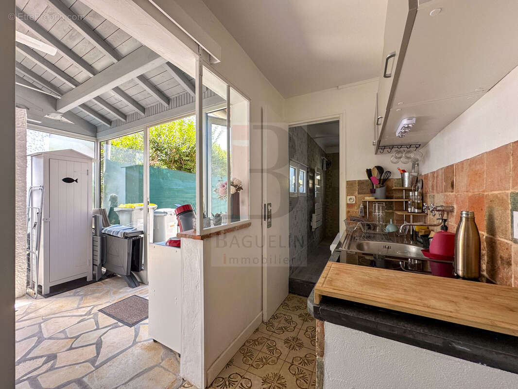 Maison de plain-pied avec jardin - photo 4