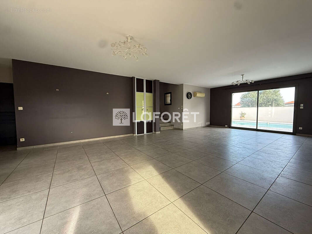 Maison à SAINT-HIPPOLYTE