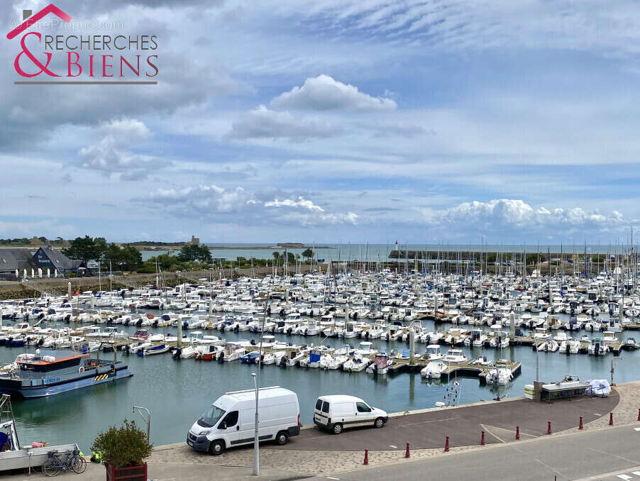 Maison à SAINT-VAAST-LA-HOUGUE