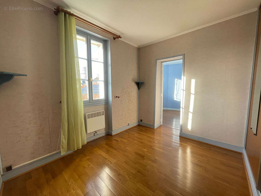 Maison à NANTEUIL-LES-MEAUX