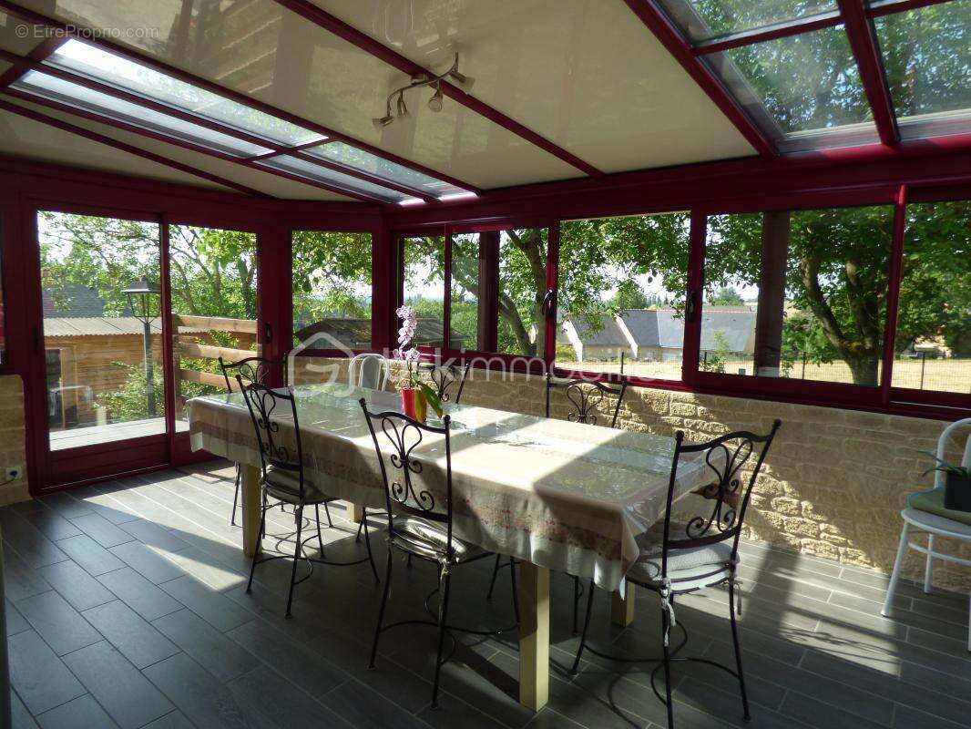 Maison à SOULAIRE-ET-BOURG