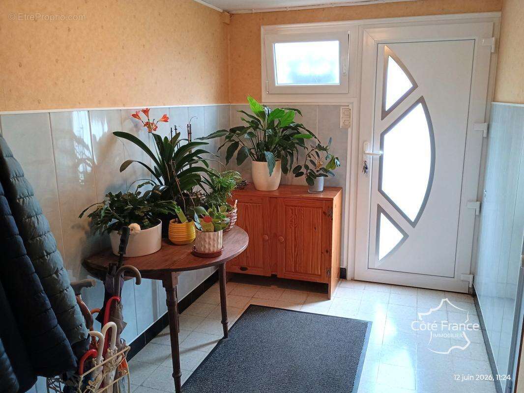AISNE - HIRSON - Pavillon sur sous-sol, proche centre ville - photo 4