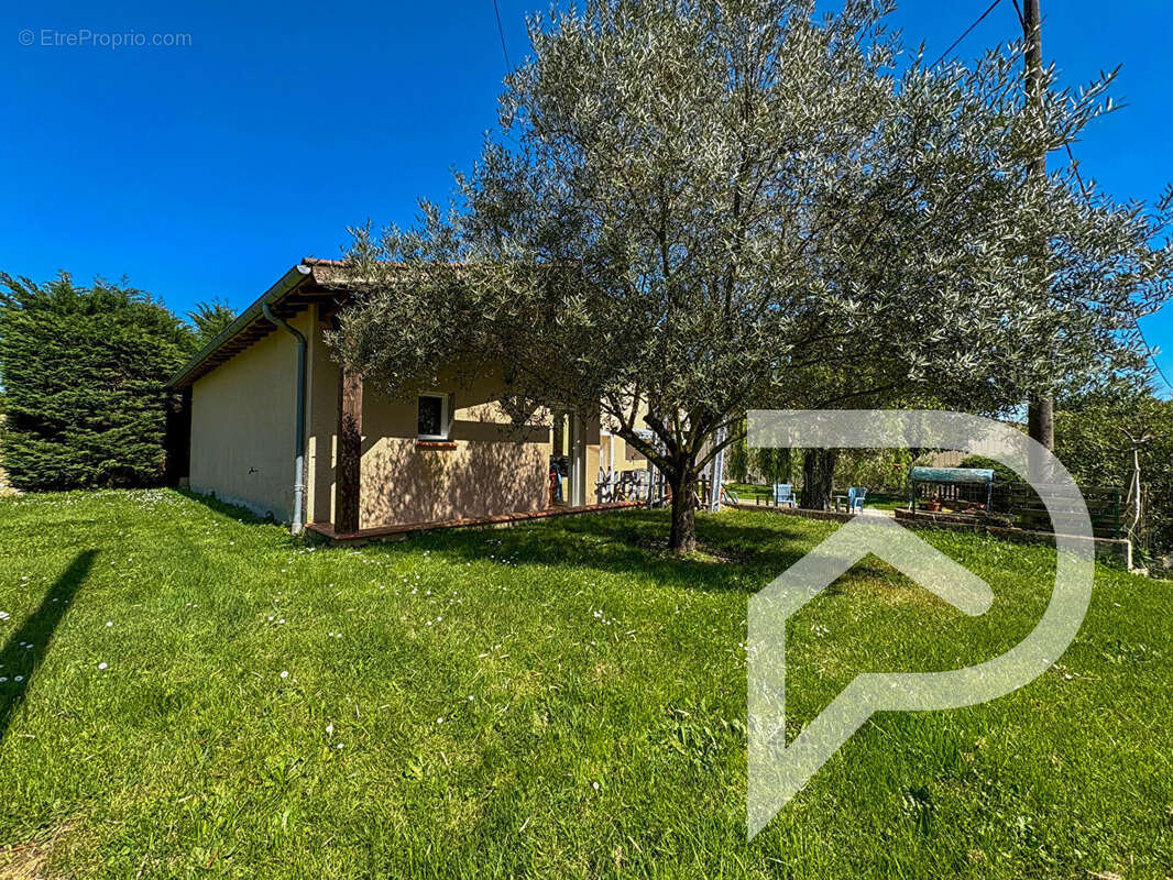 Maison à MONTESTRUC-SUR-GERS