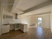 Appartement à CAZERES