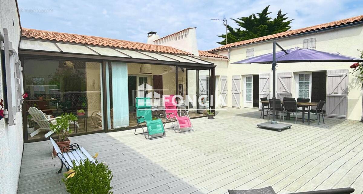 Maison à SALLES-SUR-MER
