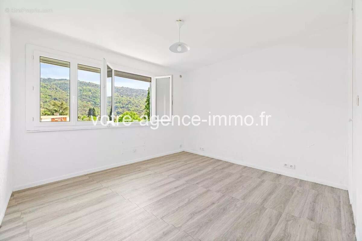 Maison à BENDEJUN