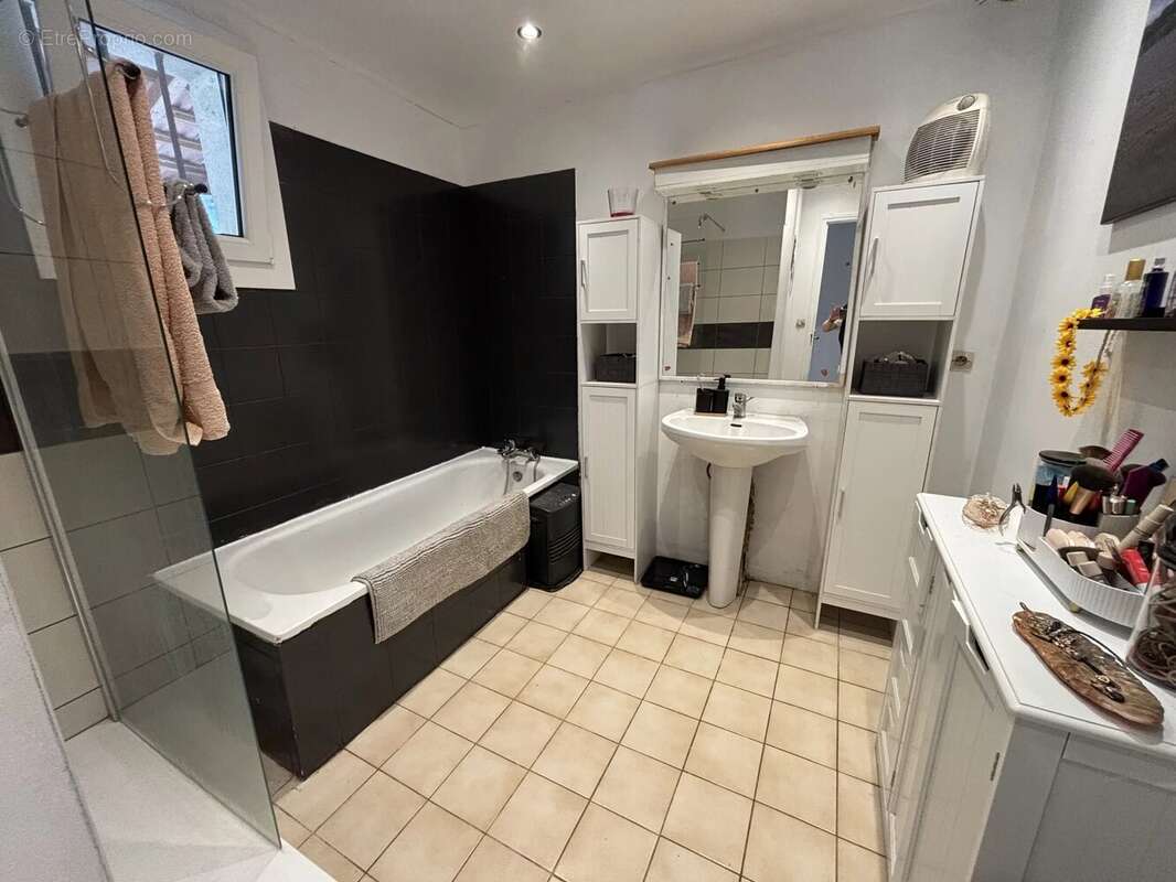 Maison 6 pièces sur sous sol complet - photo 13