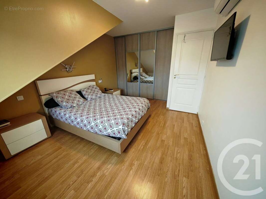 Maison à LA FRETTE-SUR-SEINE