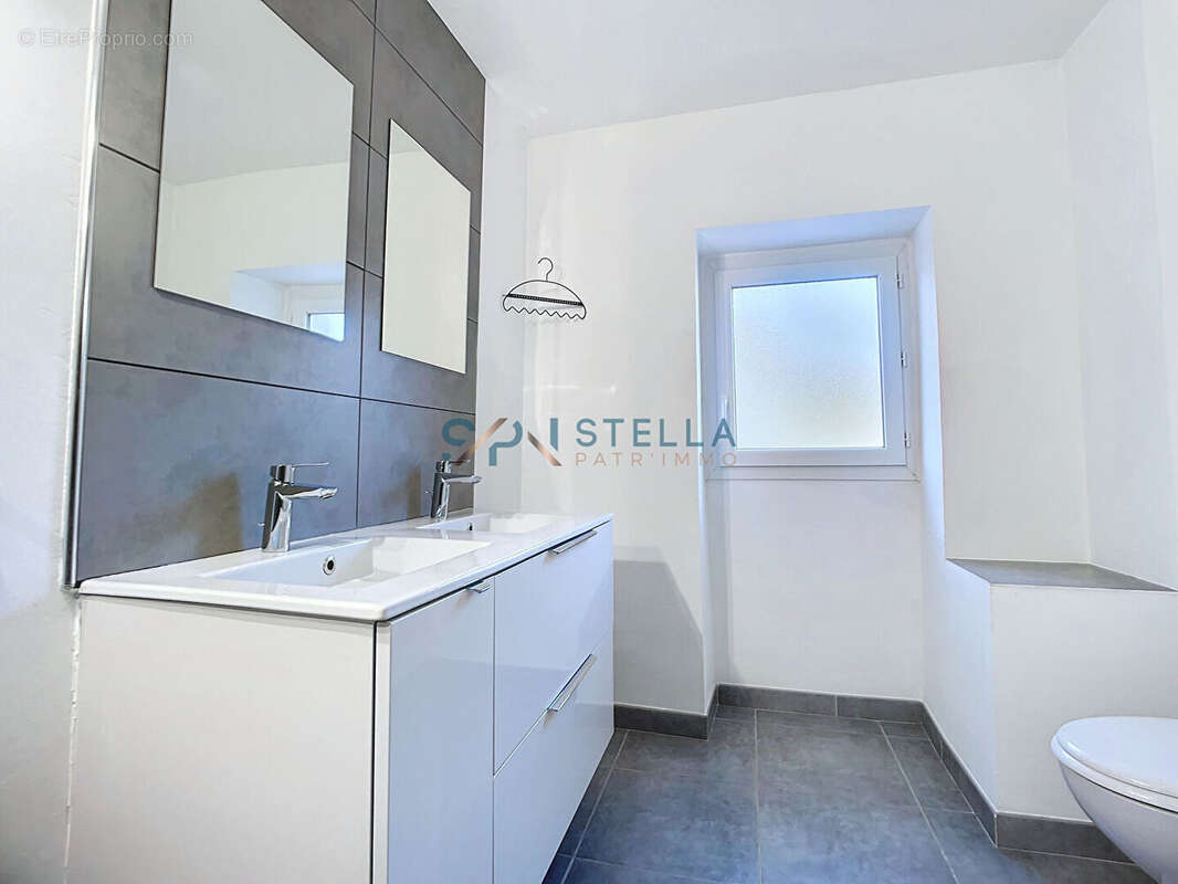 Appartement à VERO