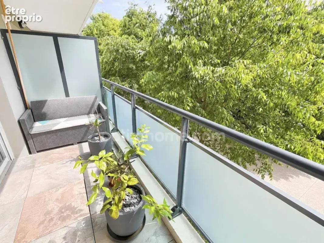 T2 de 42 m² avec terrasse, parking, climatisation et ascenseur GIGEAN (34) - photo 4
