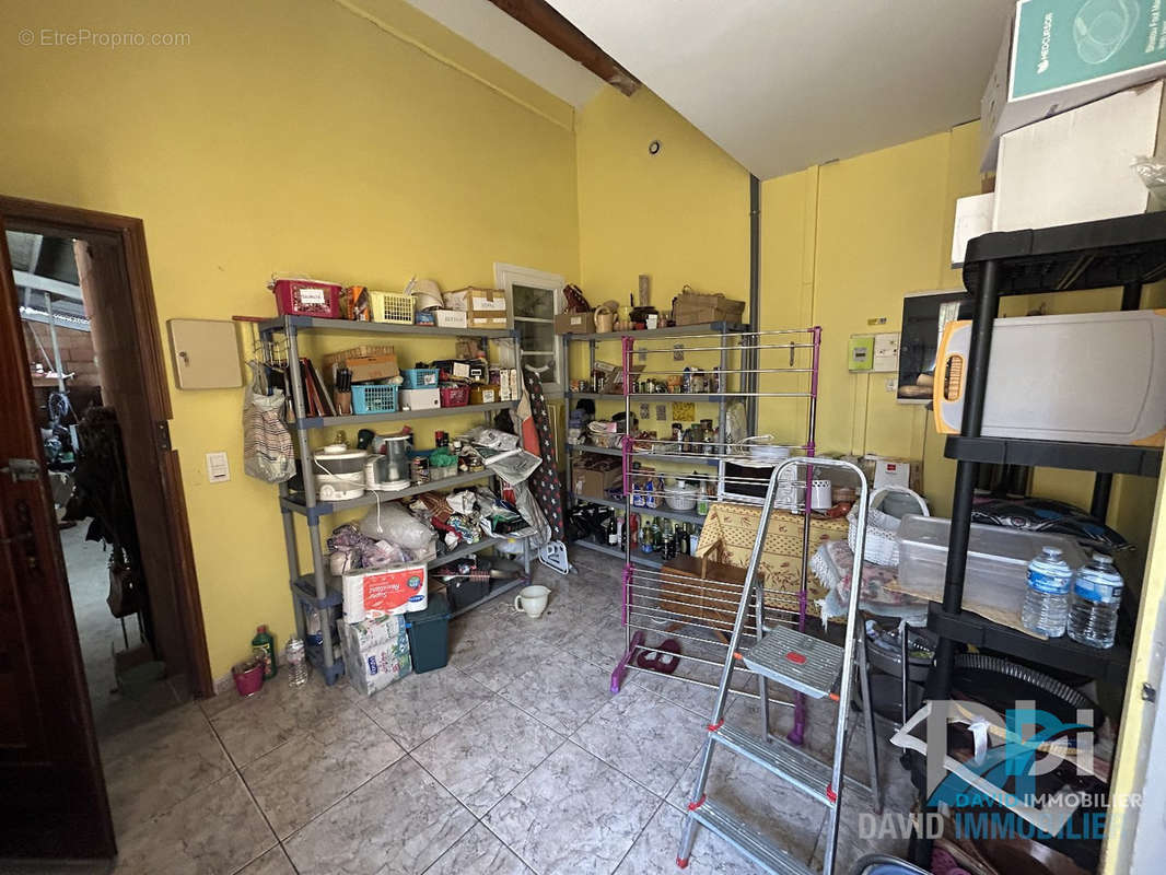 Maison à ESPONDEILHAN