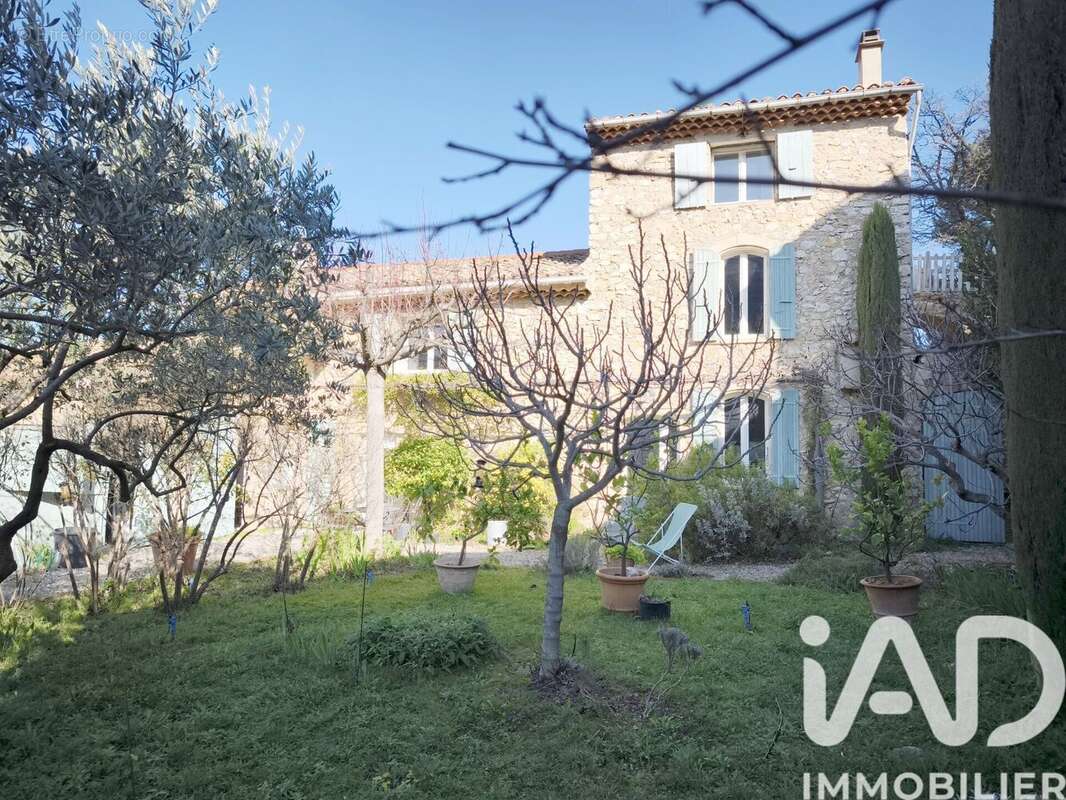 Maison 289 m² à La Roque-Alric  - photo 5
