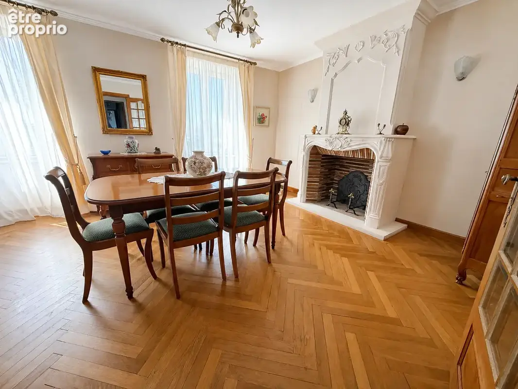 Maison 9 pièces 278 m² à vendre à Baignes-Sainte-Radegonde (16360) - photo 6