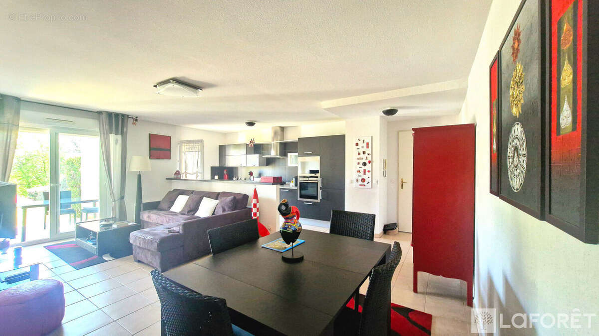 Appartement à FREJUS