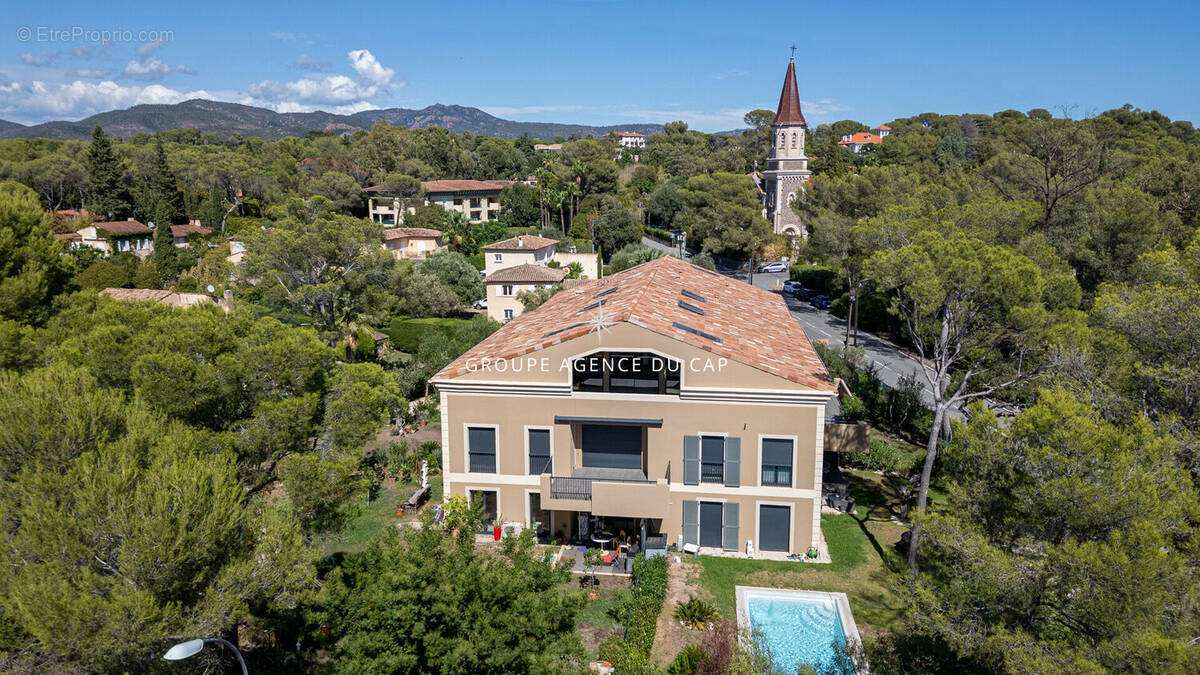 Appartement à SAINT-RAPHAEL
