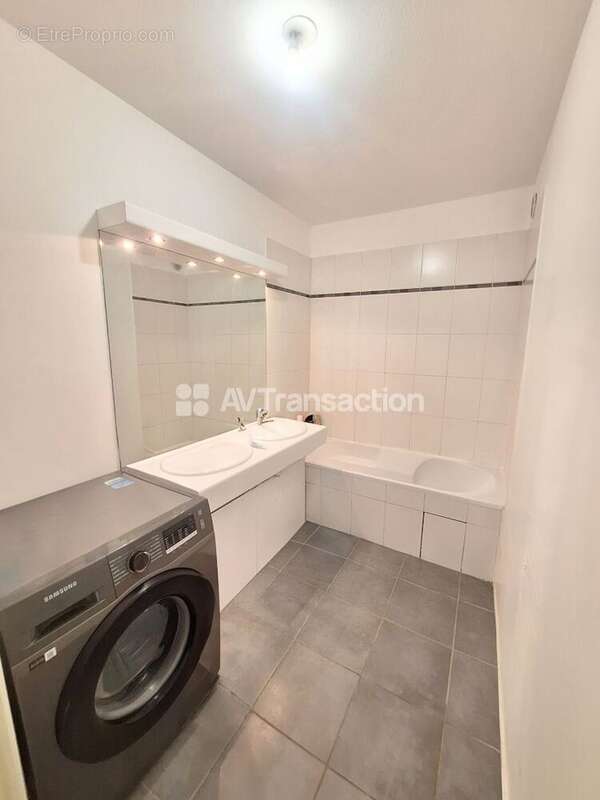 Appartement à VAULX-EN-VELIN