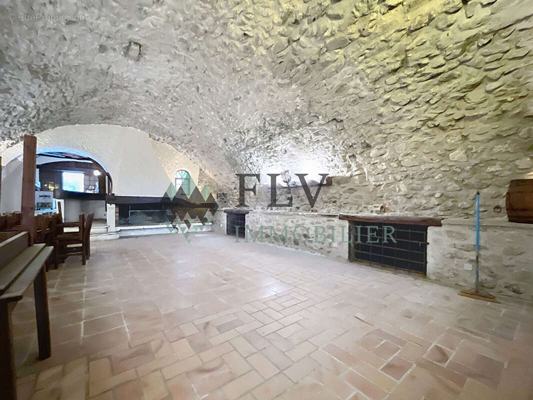 Commerce à SAINT-MARTIN-VESUBIE