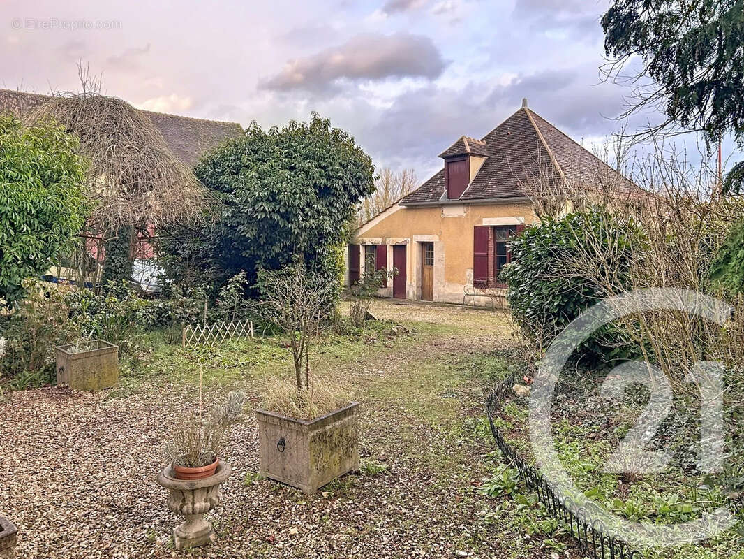 Maison à SAINT-FLORENTIN