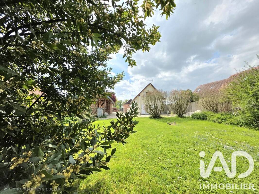 Photo 1 - Maison à CHARMONT-SOUS-BARBUISE