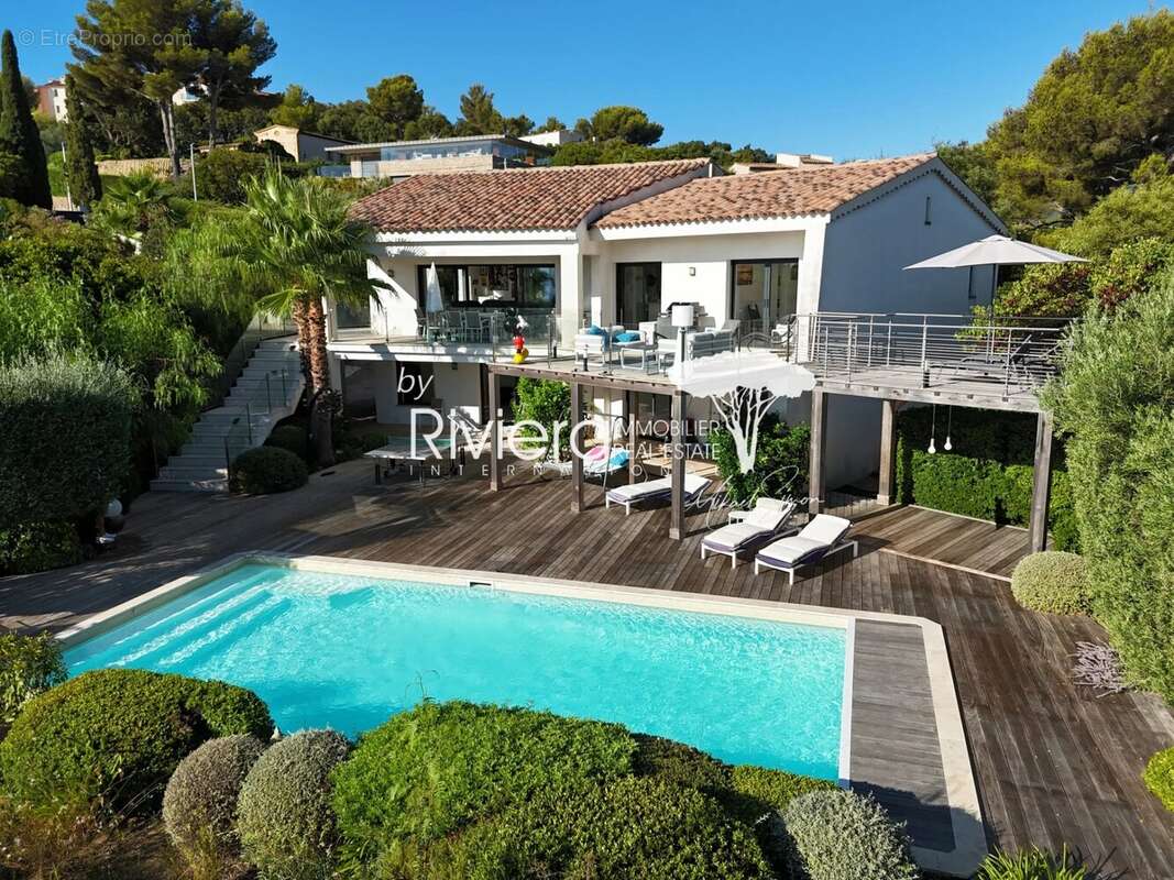 Propriété avec Piscine et Vue Mer ! - photo 6
