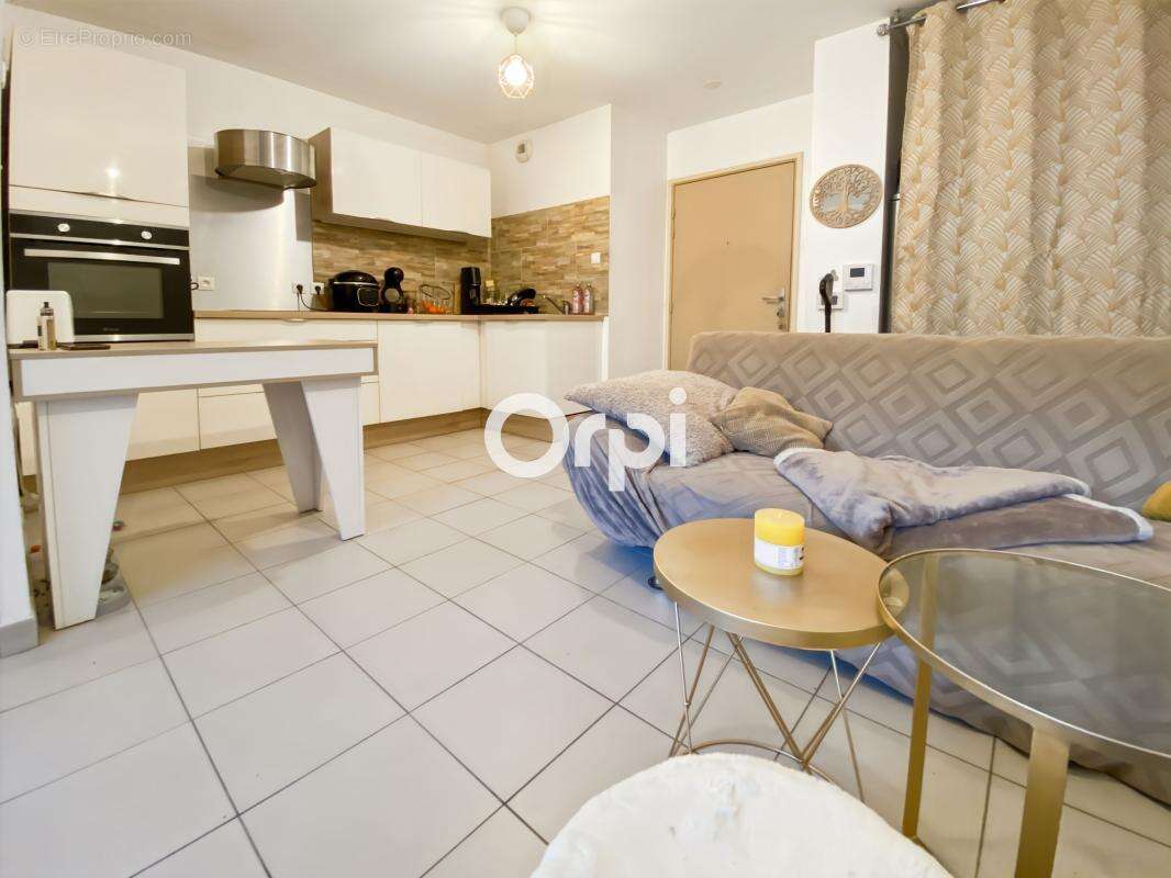 Appartement à MARSEILLE-10E