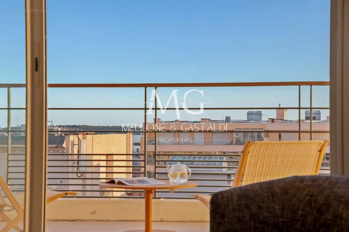 Cannes centre – penthouse d’exception – roof top – vue mer panoramique – 117 m² – 2 parkings - photo 49