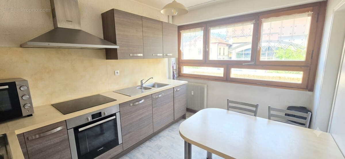Appartement t3 centre ville avec balcon - photo 3