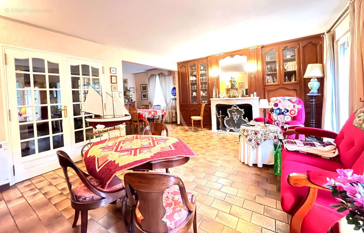 Maison à ATHIS-MONS
