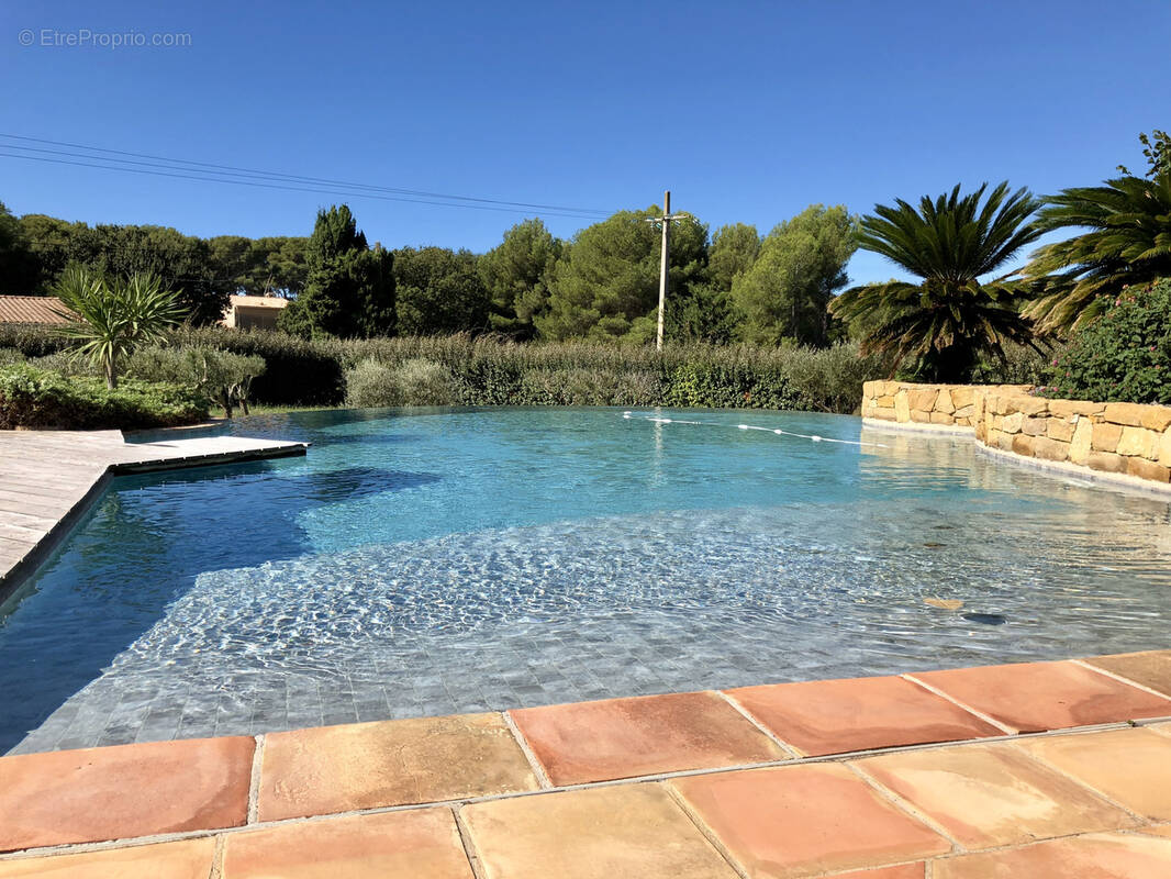 Maison à SIX-FOURS-LES-PLAGES