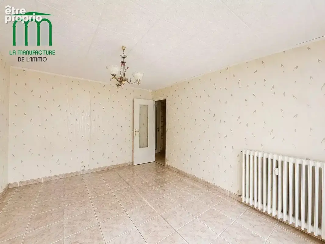 Appartement F4 3 chambres et balcon - photo 7