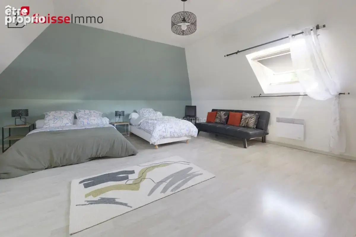 Maison 130 m2 avec piscine - DPE C - photo 18