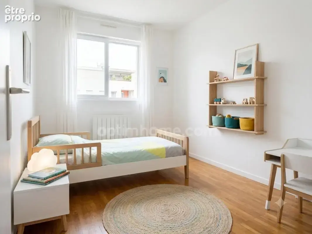 VILLEURBANNE La Doua – à vendre T4, 3 chambres, traversant rénové de 90 m² avec balcon, cave - photo 4
