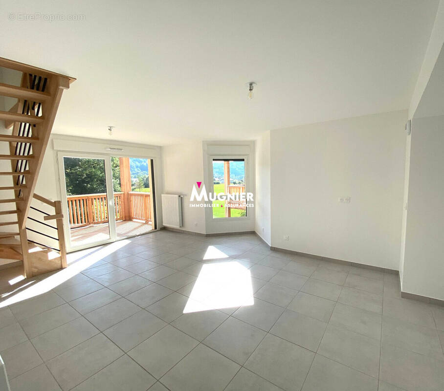 Appartement à TANINGES