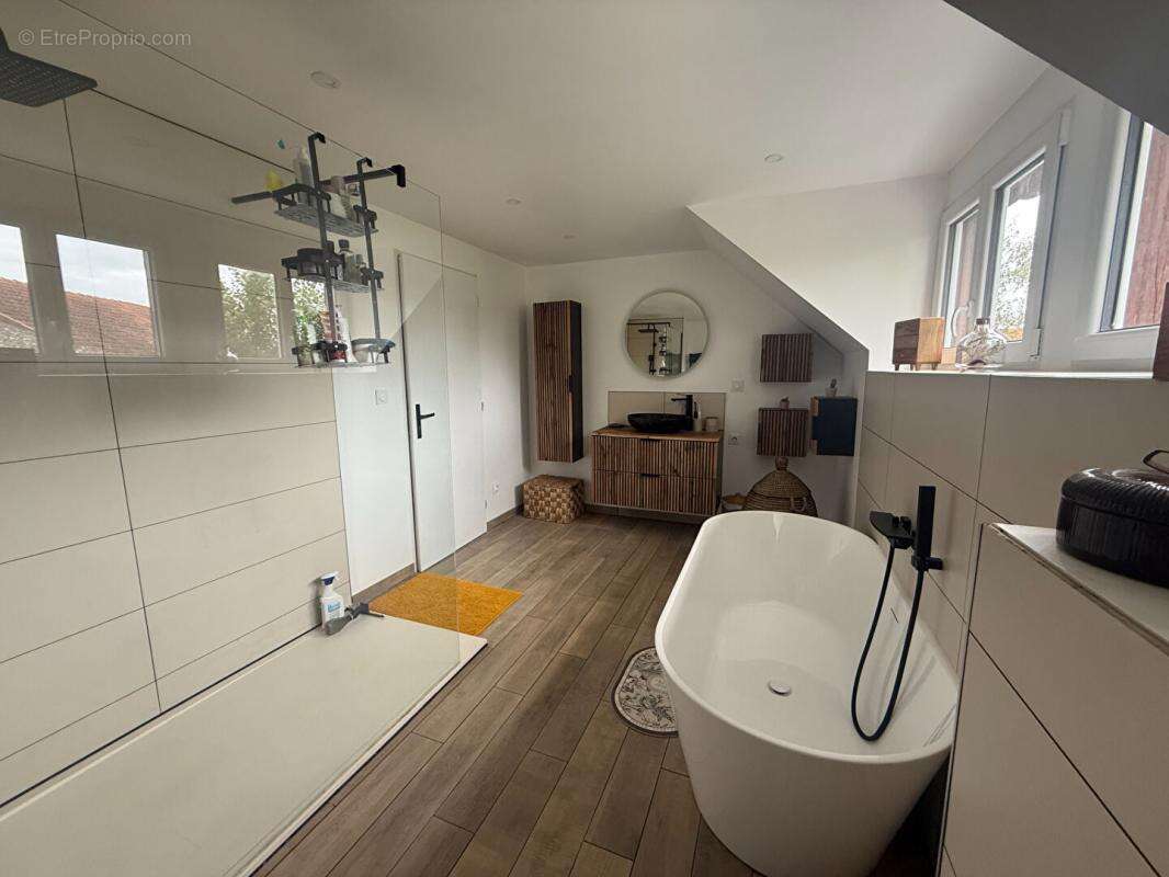 Propriete  superbe et originale - photo 8