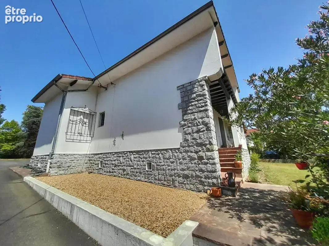 Maison de caractère avec panorama exceptionnel sur les Pyrénées - photo 14
